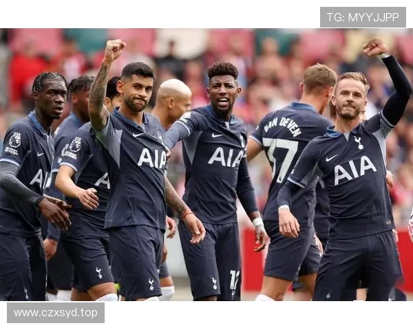 惹惹众怒太阳报称热刺官方围巾定价140镑引球迷狂嘘